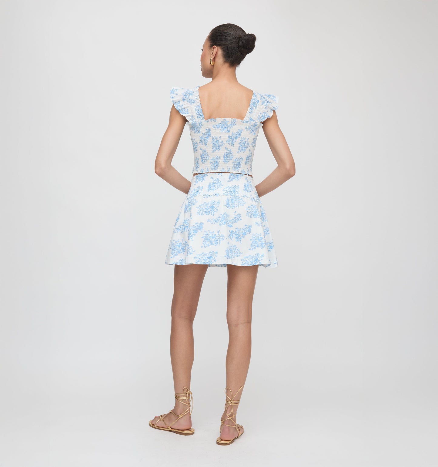 Roller Rabbit x Hill House Cropped Paz Top - Blue Sherwood Forest Monkey